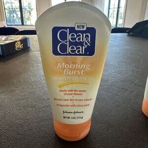 Clean & Clear Steam Soft In-Shower Facial Morning Burst Revives Skin New Old